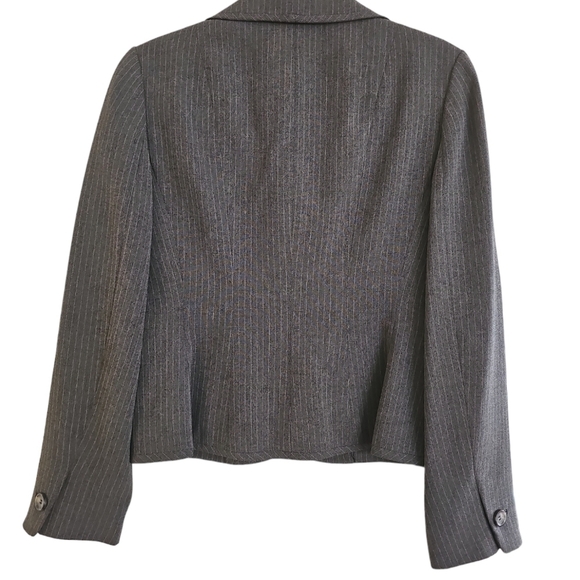 ANN TAYLOR Gray Pinstripe Blazer Jacket - Picture 2 of 6